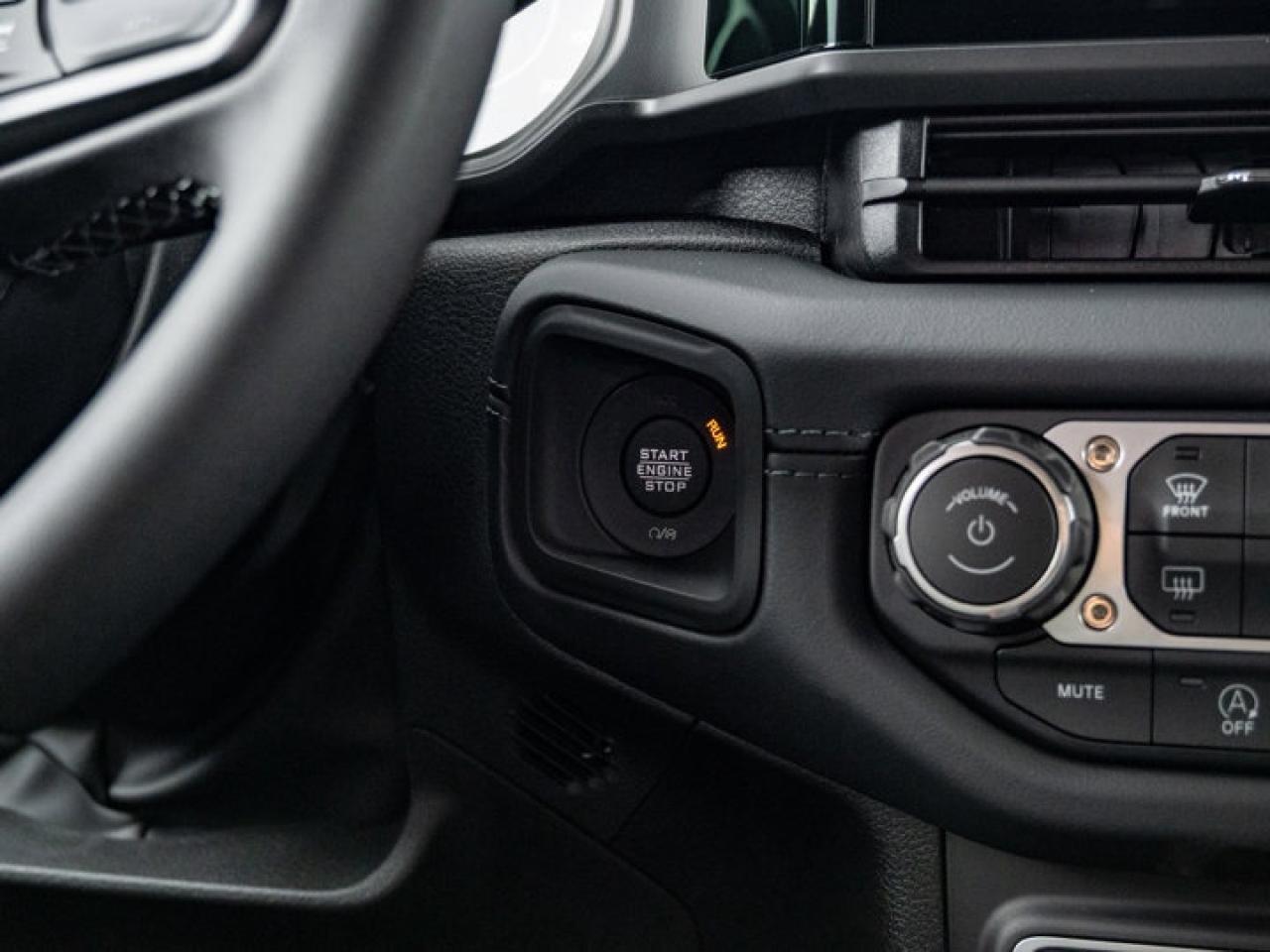 2026 Jeep Gladiator MOJAVE X Photo