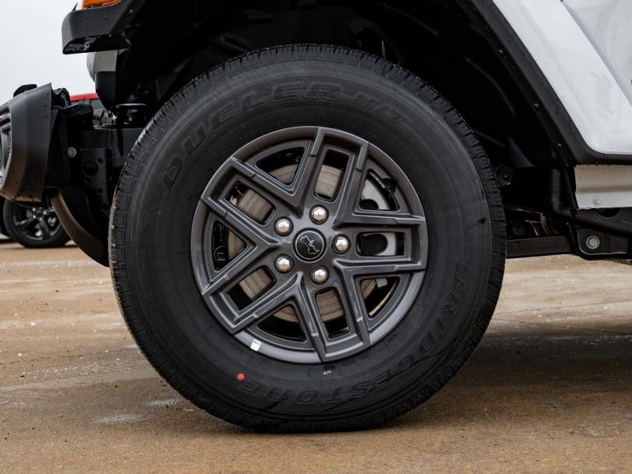 2026 Jeep Gladiator Sport S Photo