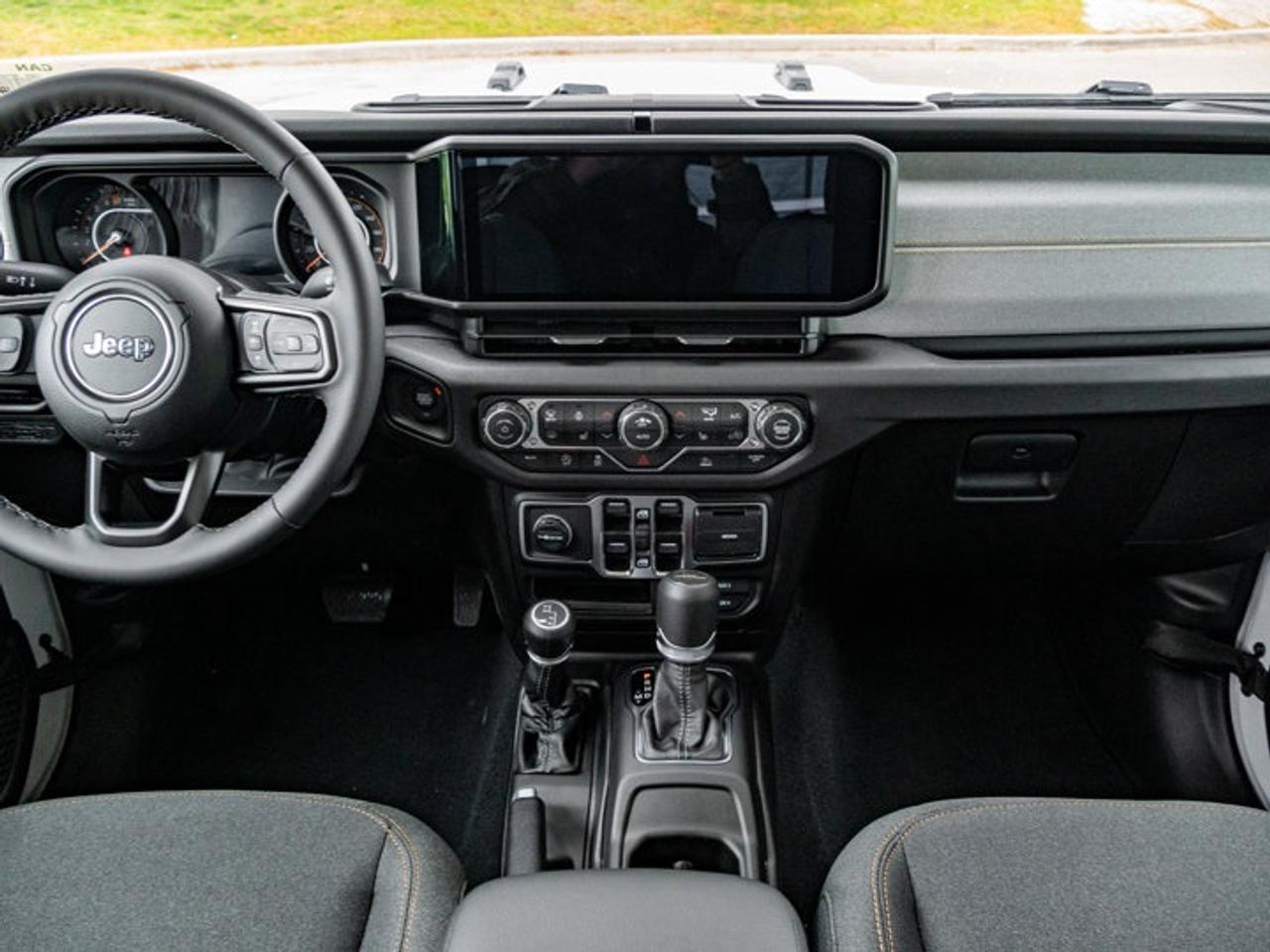 2026 Jeep Gladiator Sport S Photo