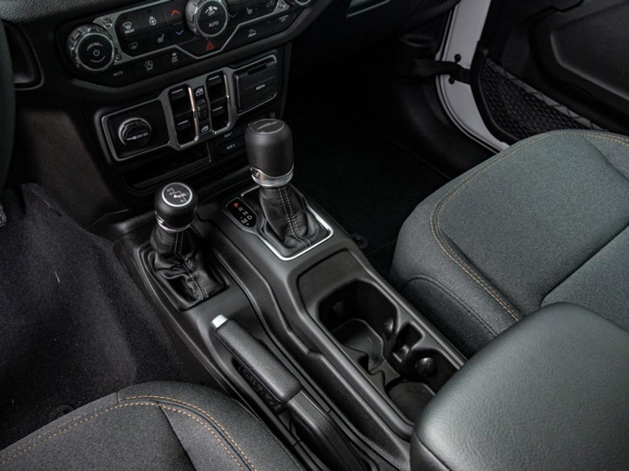 2026 Jeep Gladiator Sport S Photo