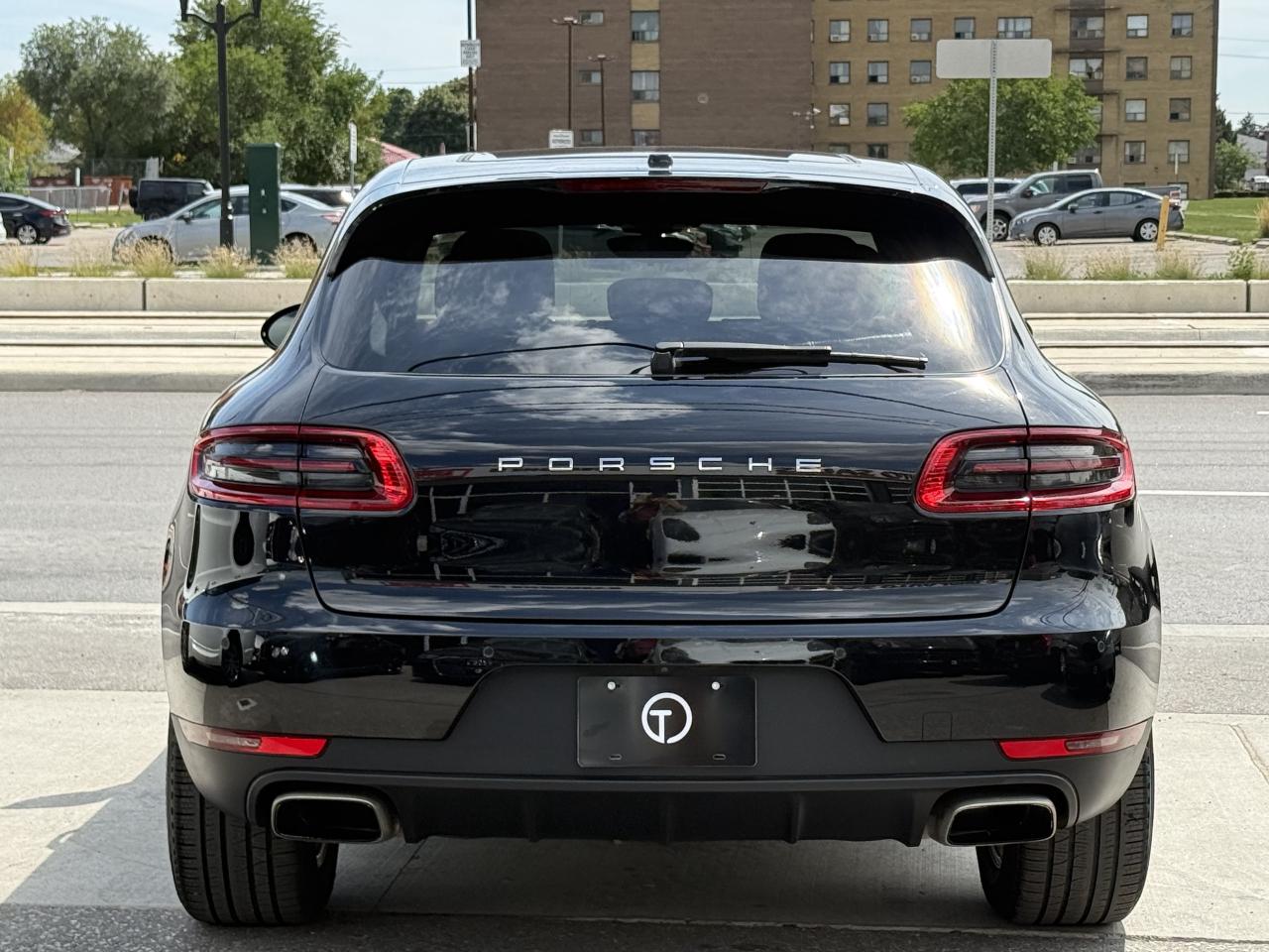 2018 Porsche Macan | PREMIUM | ALCANTARA | PANO | LOADED Photo