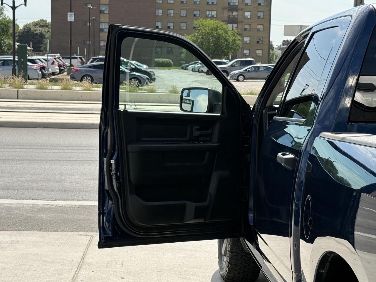 2021 RAM 1500 Classic TRADESMAN | BACK UP CAMERA | UPGRADED EXHAUST Photo