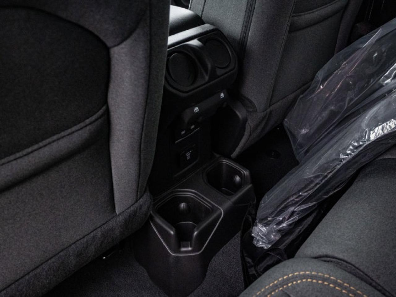 2026 Jeep Gladiator Sport S Photo