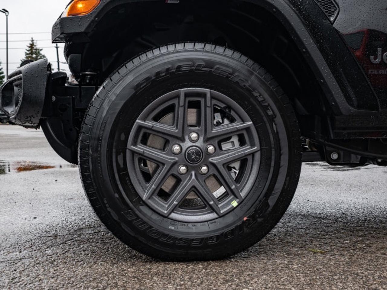 2026 Jeep Gladiator Sport S Photo