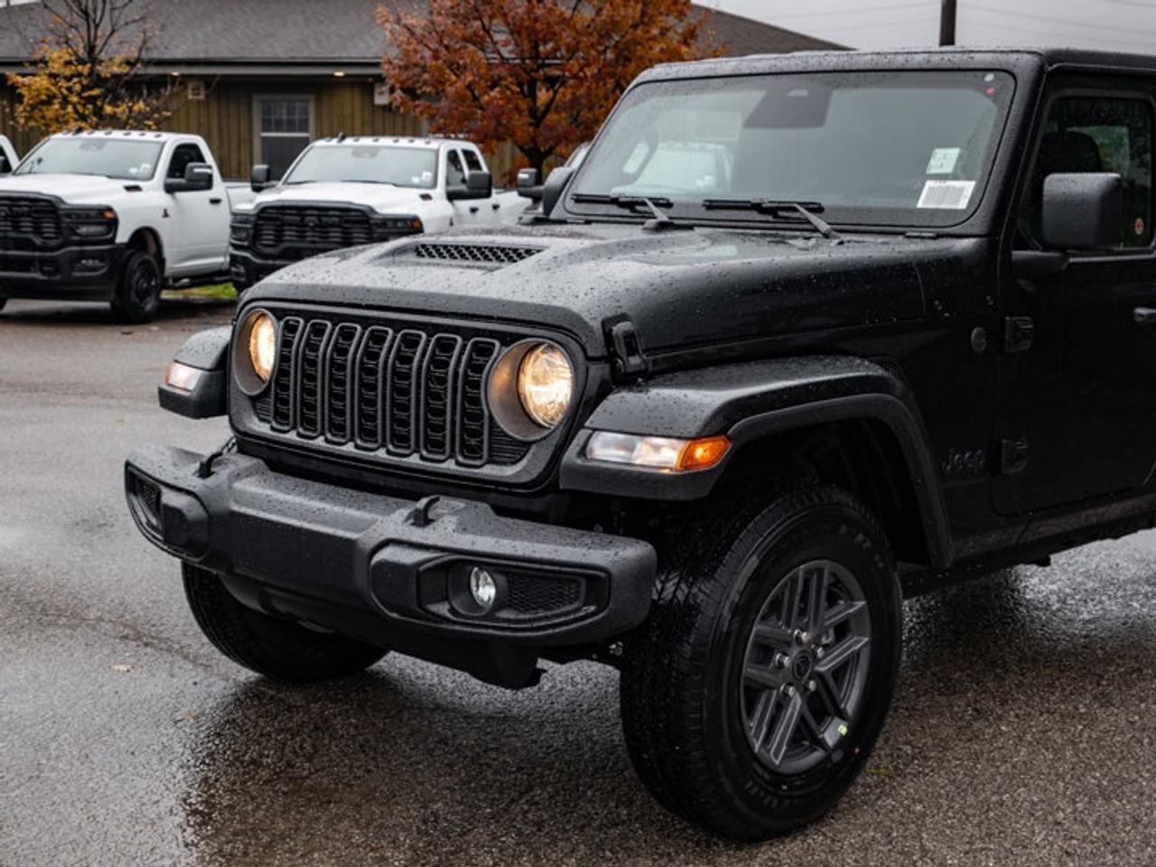 2026 Jeep Gladiator Sport S Photo