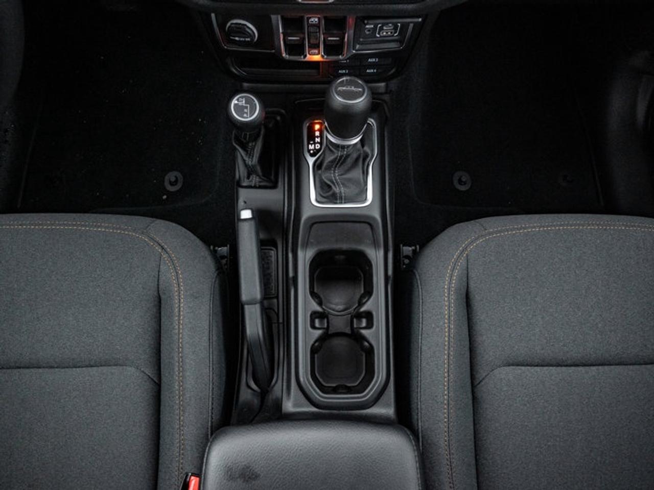 2026 Jeep Gladiator Sport S Photo