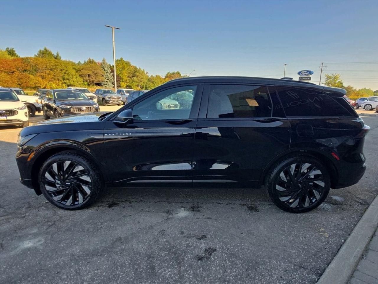 2025 Lincoln Nautilus RESERVE Photo