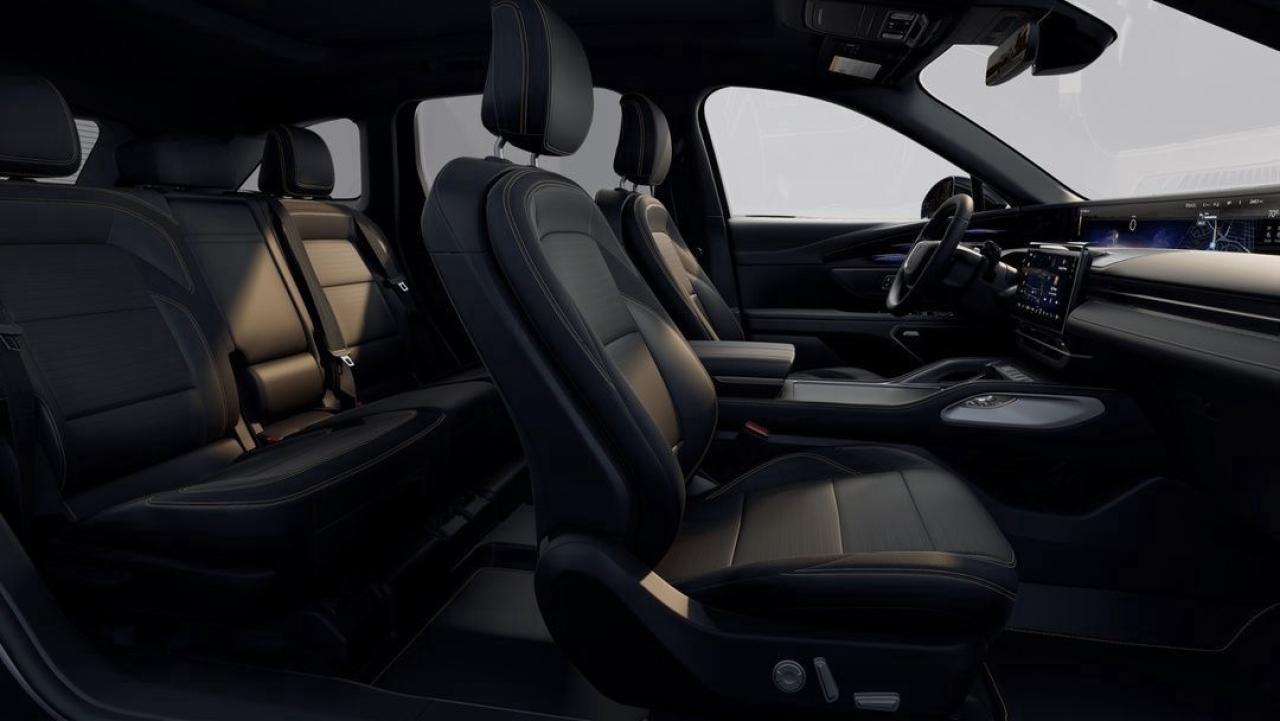 2025 Lincoln Nautilus RESERVE Photo