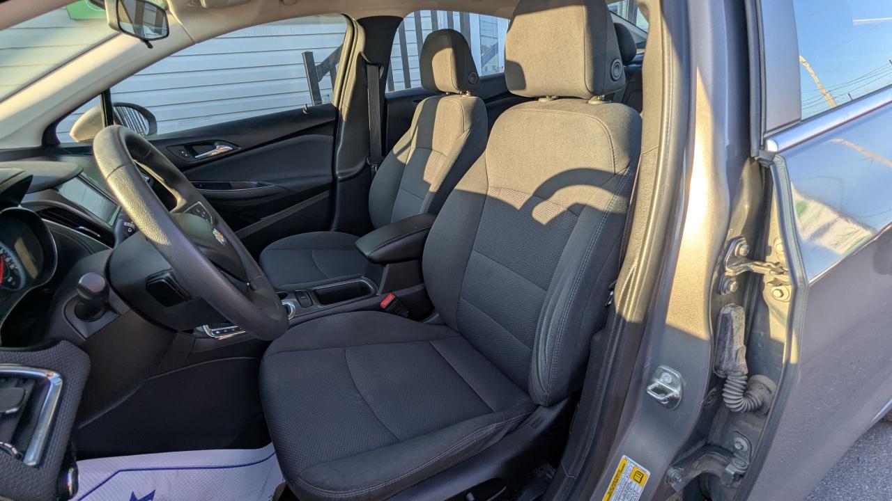 2018 Chevrolet Cruze LT - Photo #7