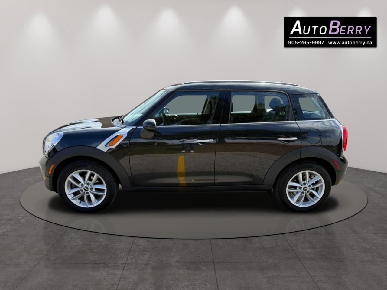 2014 MINI Cooper Countryman FWD 4dr Photo