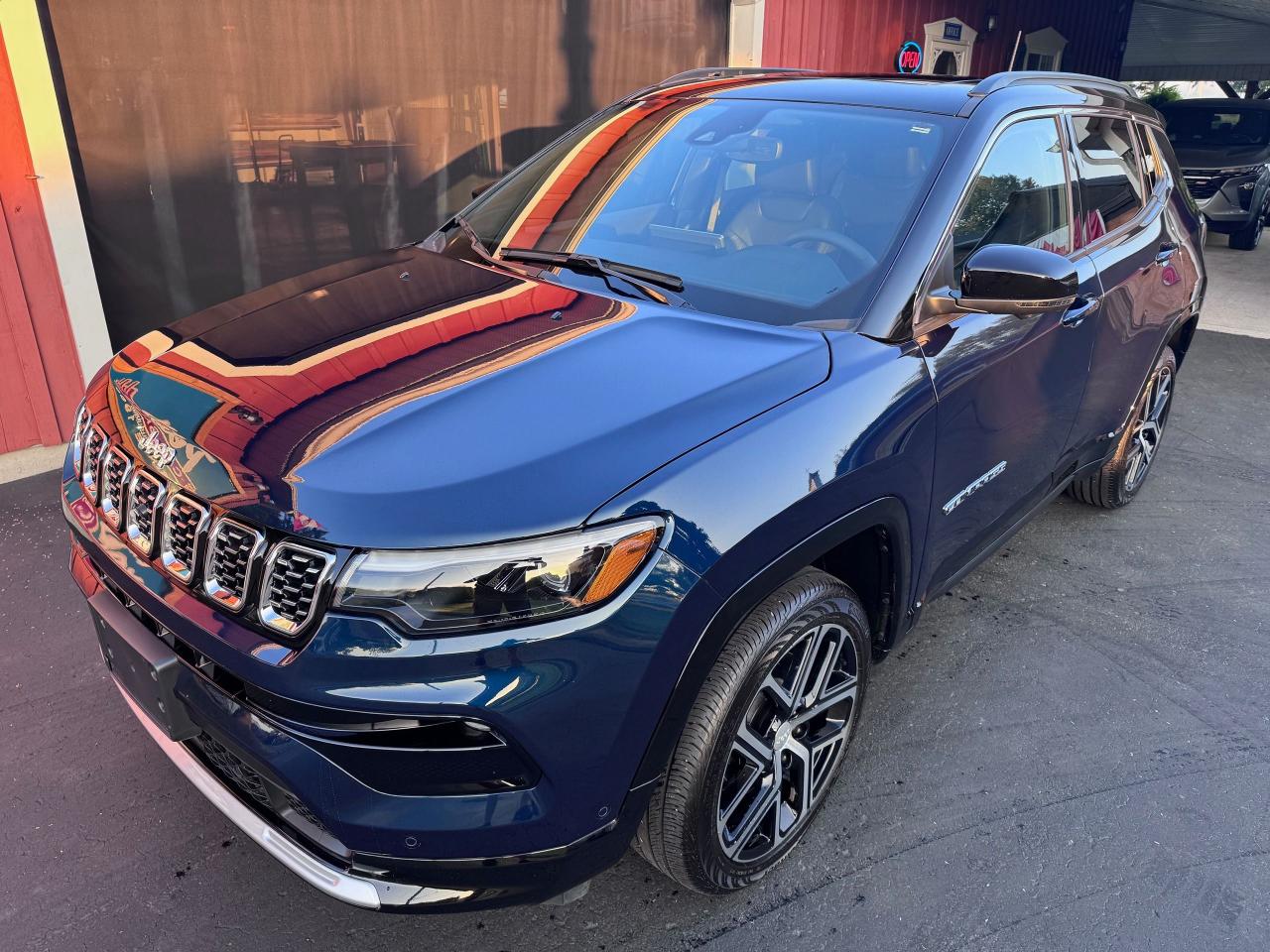 2024 Jeep Compass Limited 4X4 - Photo #6
