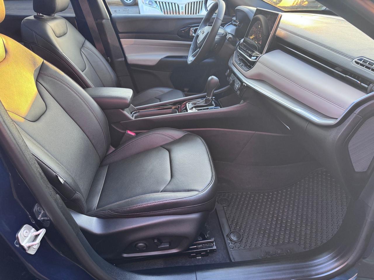 2024 Jeep Compass Limited 4X4 - Photo #17