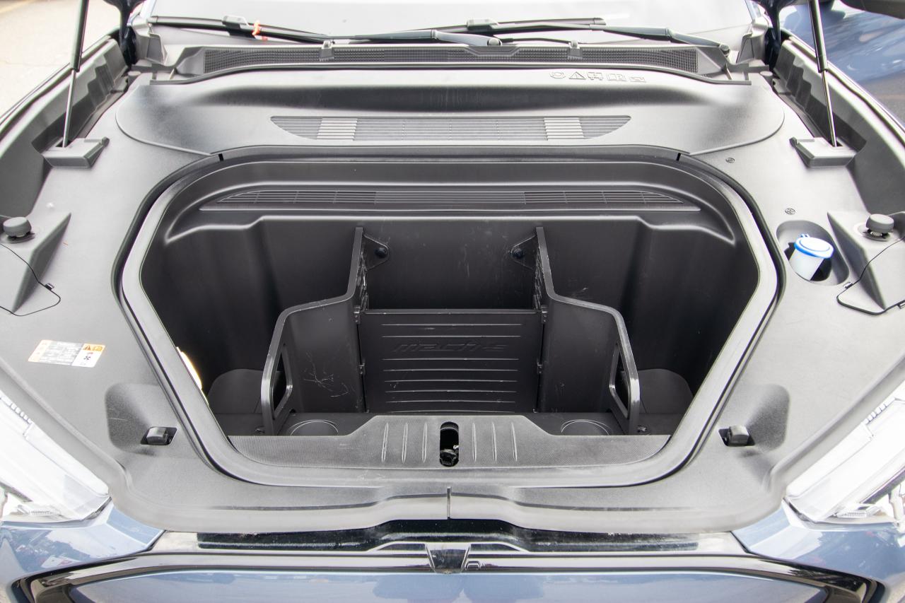 2021 Ford Mustang Mach-E Premium AWD Photo5