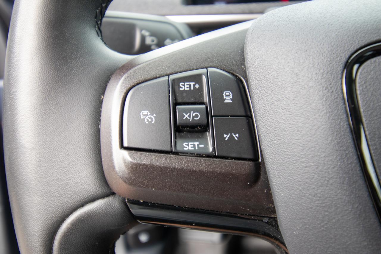 2021 Ford Mustang Mach-E Premium AWD Photo5