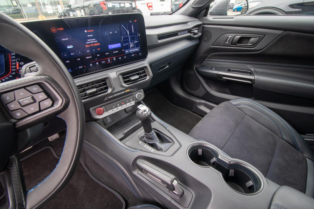 2024 Ford Mustang Dark Horse Photo5