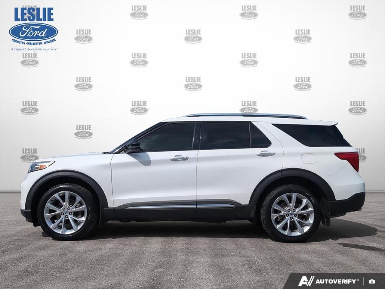 2022 Ford Explorer Platinum 4WD Photo2