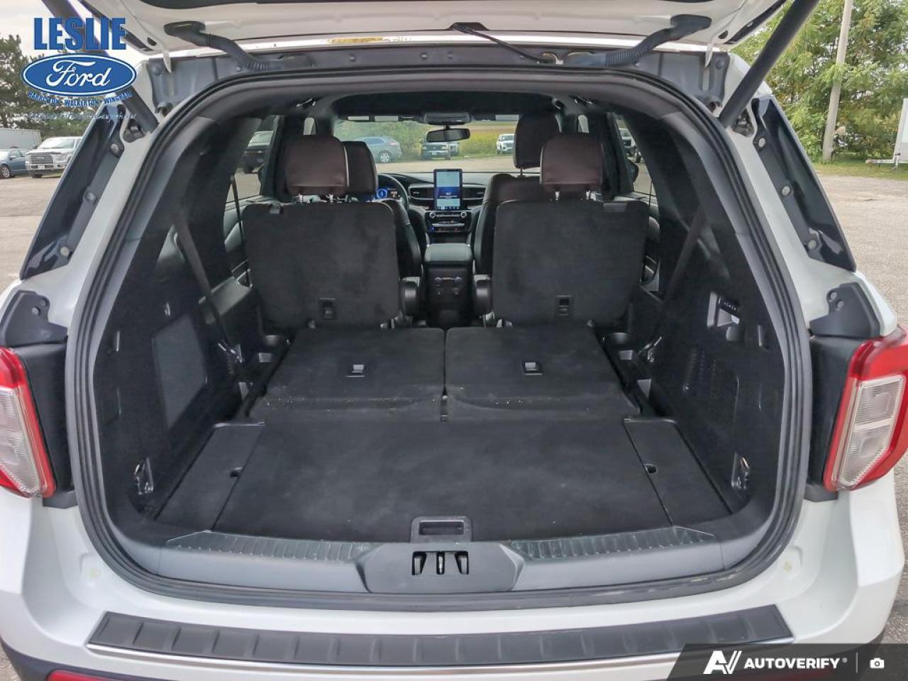 2022 Ford Explorer Platinum 4WD Photo