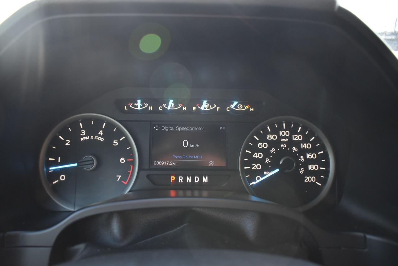 2018 Ford F-150 XLT - 5.0L - SPORT PKG - Photo #28