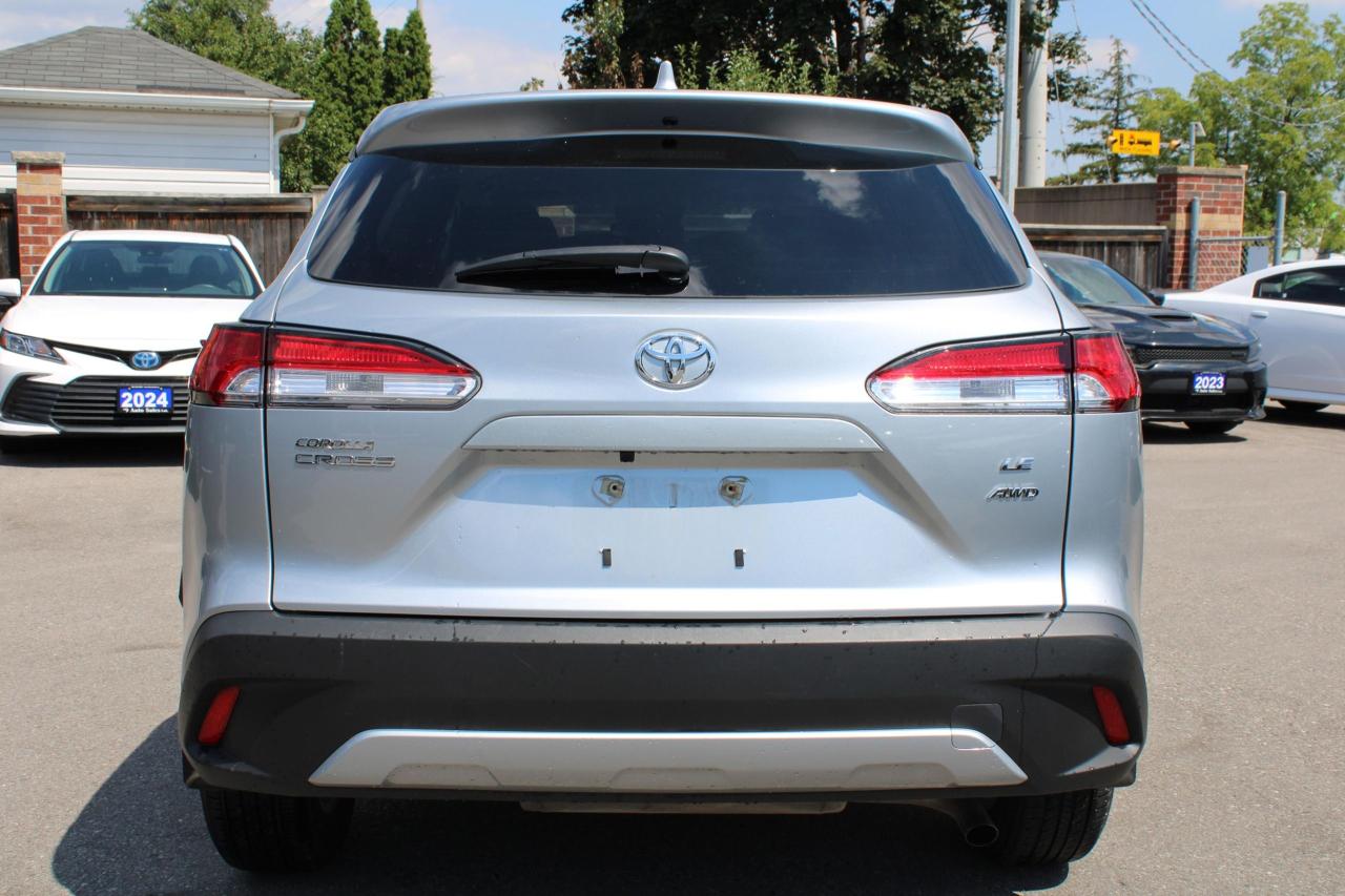 2023 Toyota Corolla Cross LE AWD - Photo #9