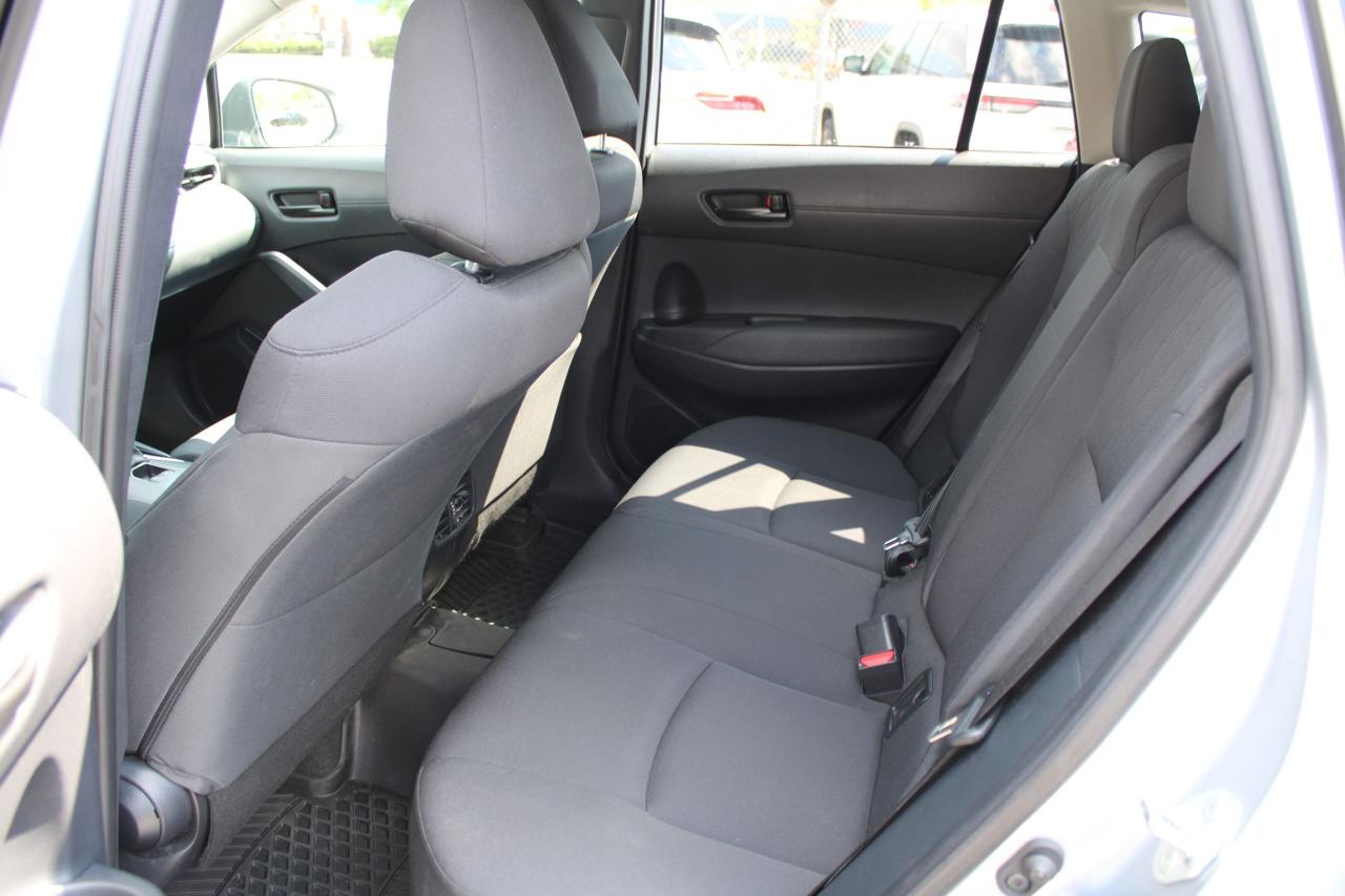 2023 Toyota Corolla Cross LE AWD - Photo #12