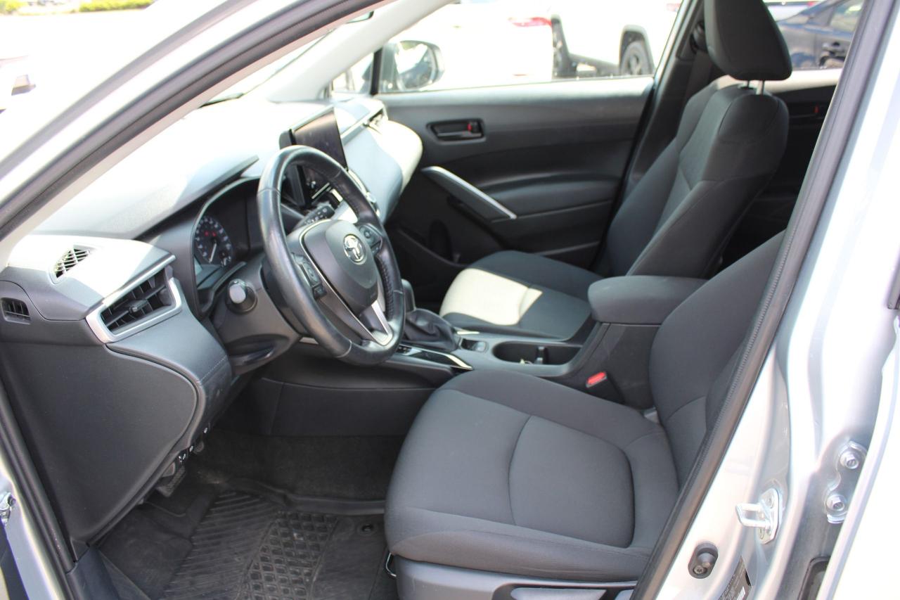 2023 Toyota Corolla Cross LE AWD - Photo #21