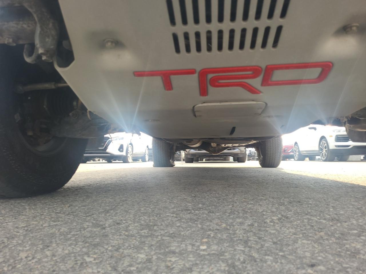 2023 Toyota Tacoma V 6 TRD PREMIUM OFF ROAD LEATHER NAV ROOF - Photo #2