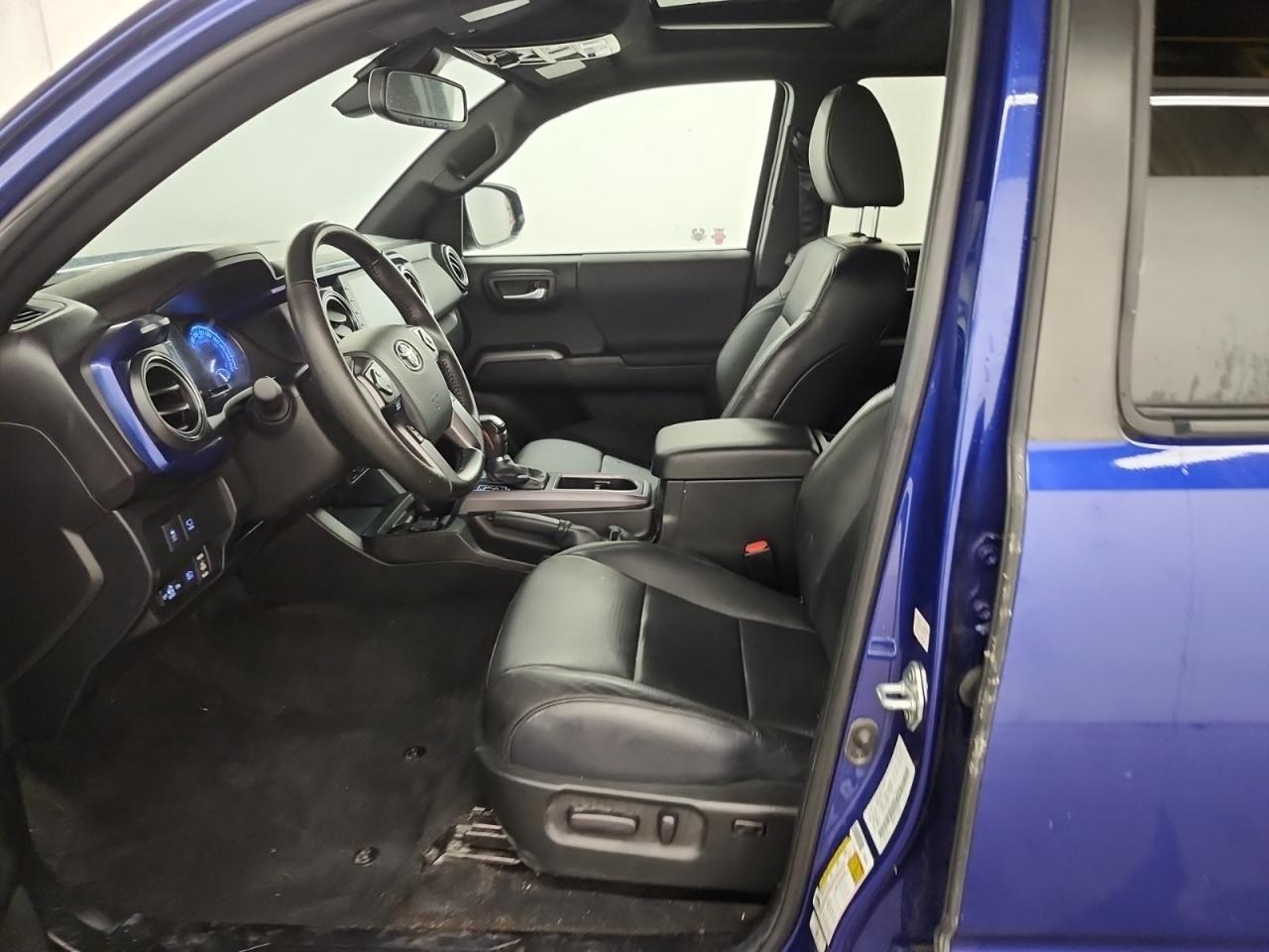 2023 Toyota Tacoma V 6 TRD PREMIUM OFF ROAD LEATHER NAV ROOF