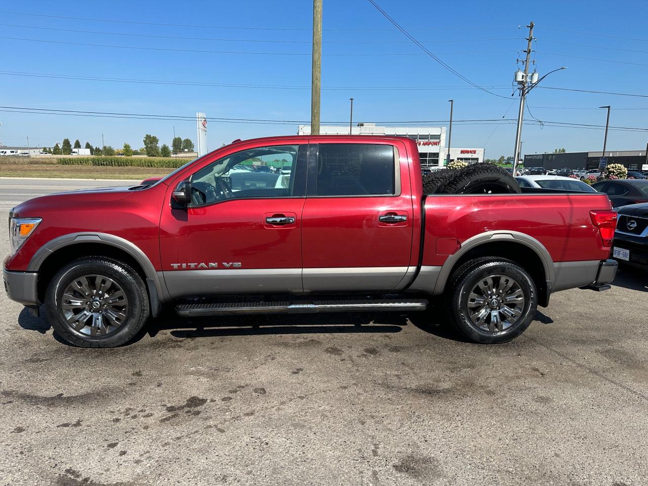 2018 Nissan Titan Platinum - Photo #2