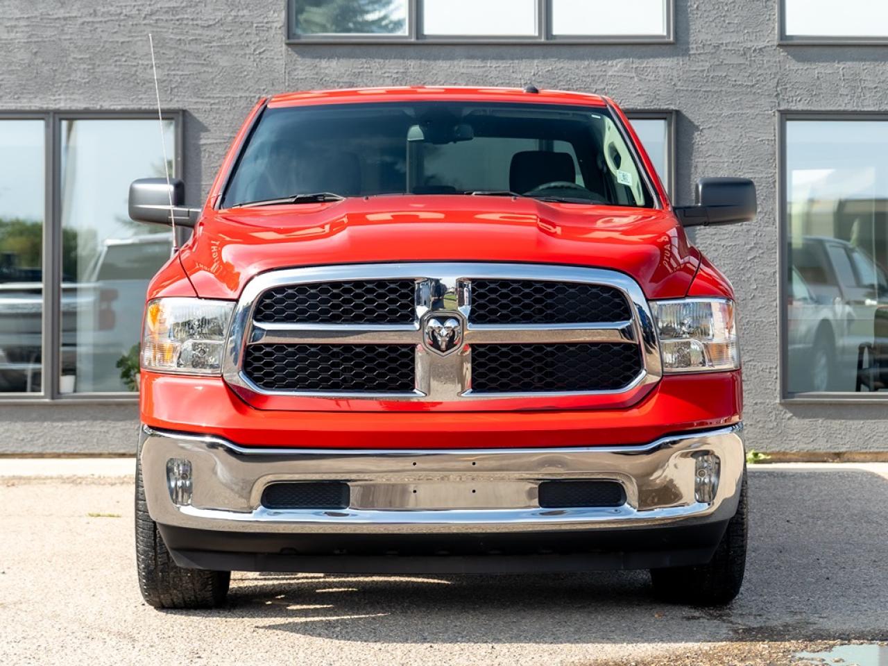 2023 RAM 1500 Classic TRADESMAN 4X4 CREW CAB 5'7" BOX Photo25