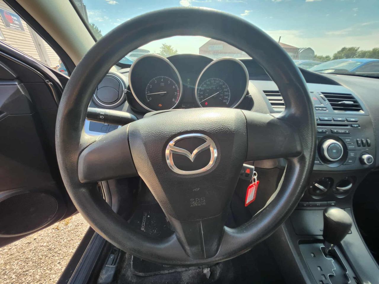 2013 Mazda MAZDA3 4DR SDN AUTO - Photo #13