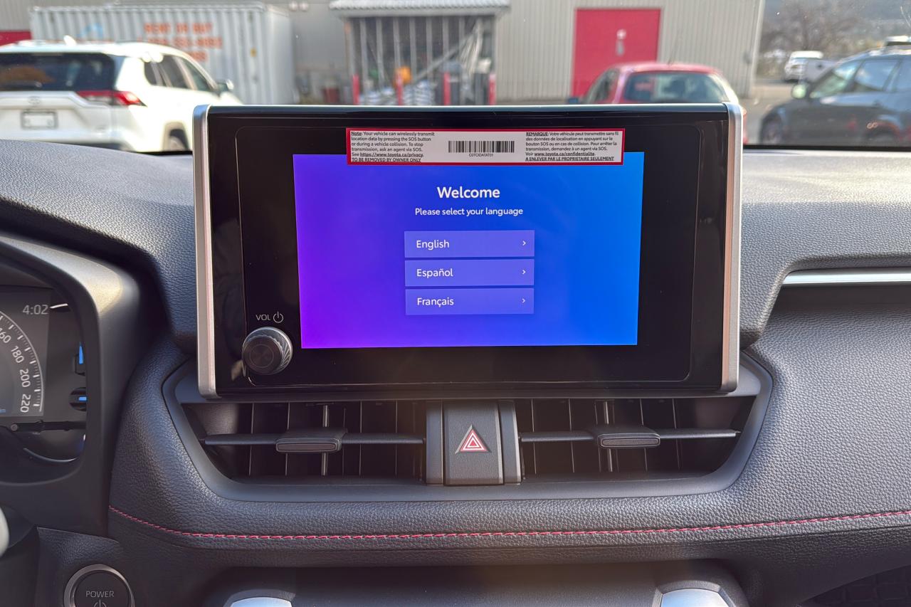 2025 Toyota RAV4 Plug-In Hybrid SE Photo