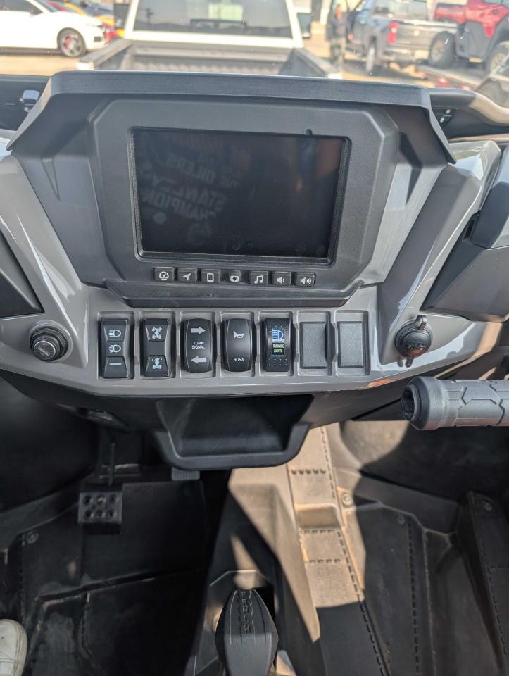 2024 Polaris RZR 1000 ULTIMATE - Photo #9