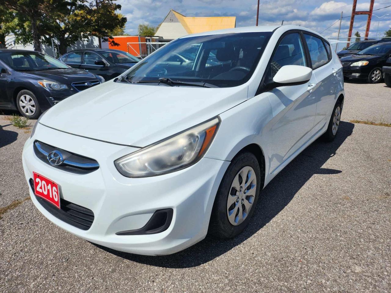 2016 Hyundai Accent 5DR HB AUTO GL - Photo #3