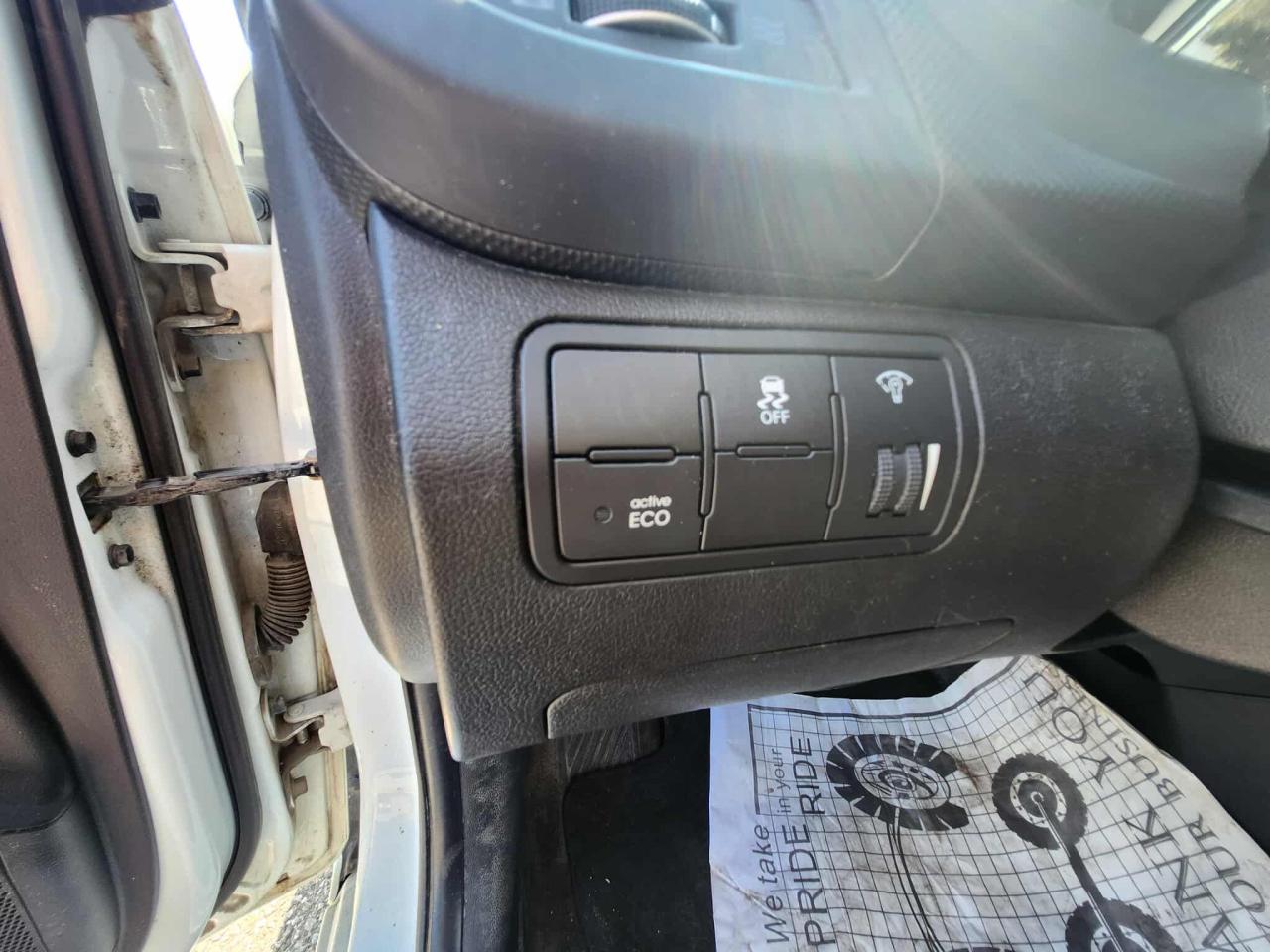 2016 Hyundai Accent 5DR HB AUTO GL - Photo #18