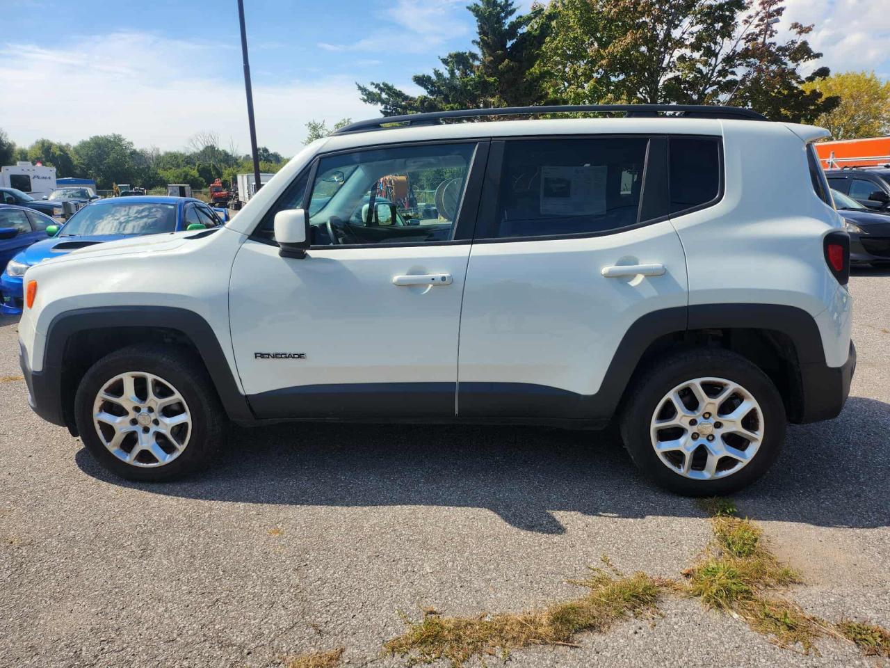 2015 Jeep Renegade 4WD 4dr - Photo #8