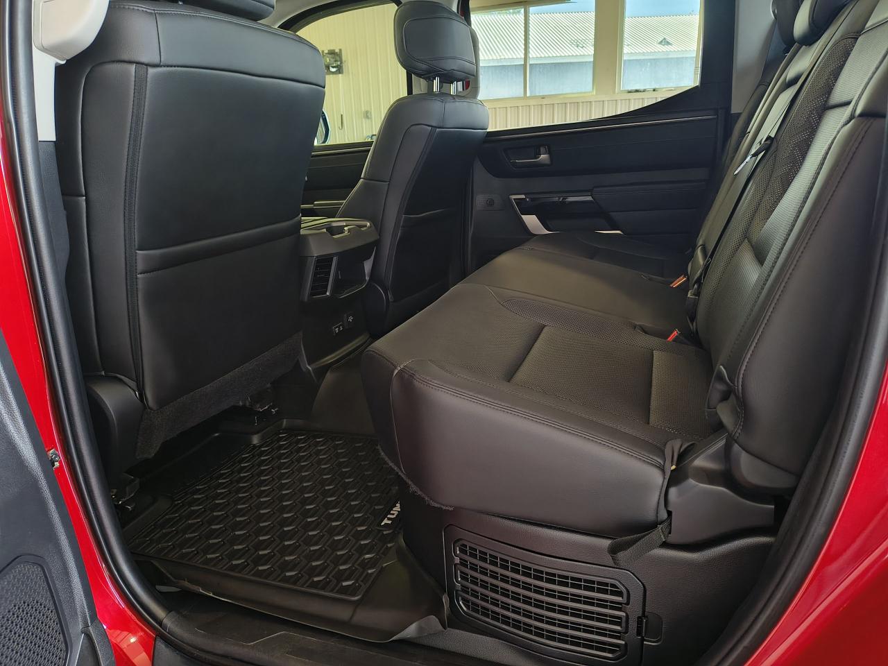 2023 Toyota Tundra LIMITED HYBRID Photo0