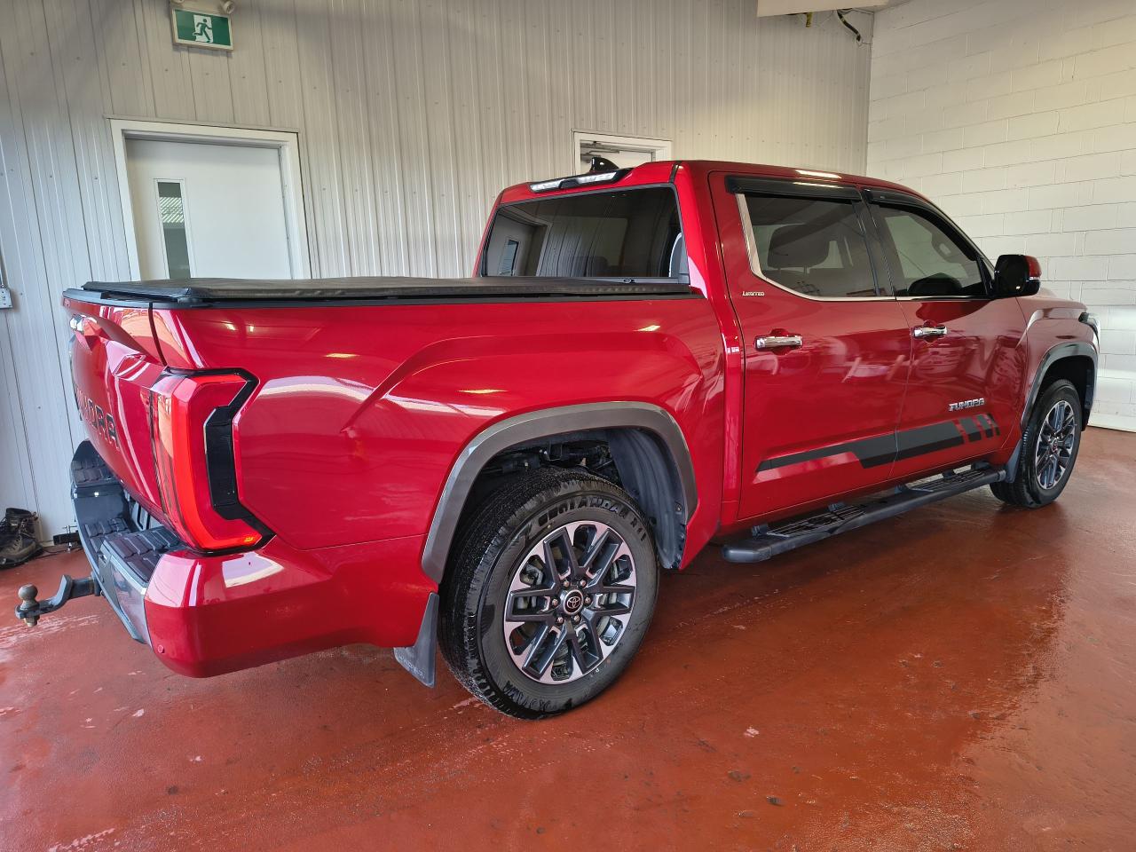 2023 Toyota Tundra LIMITED HYBRID Photo0