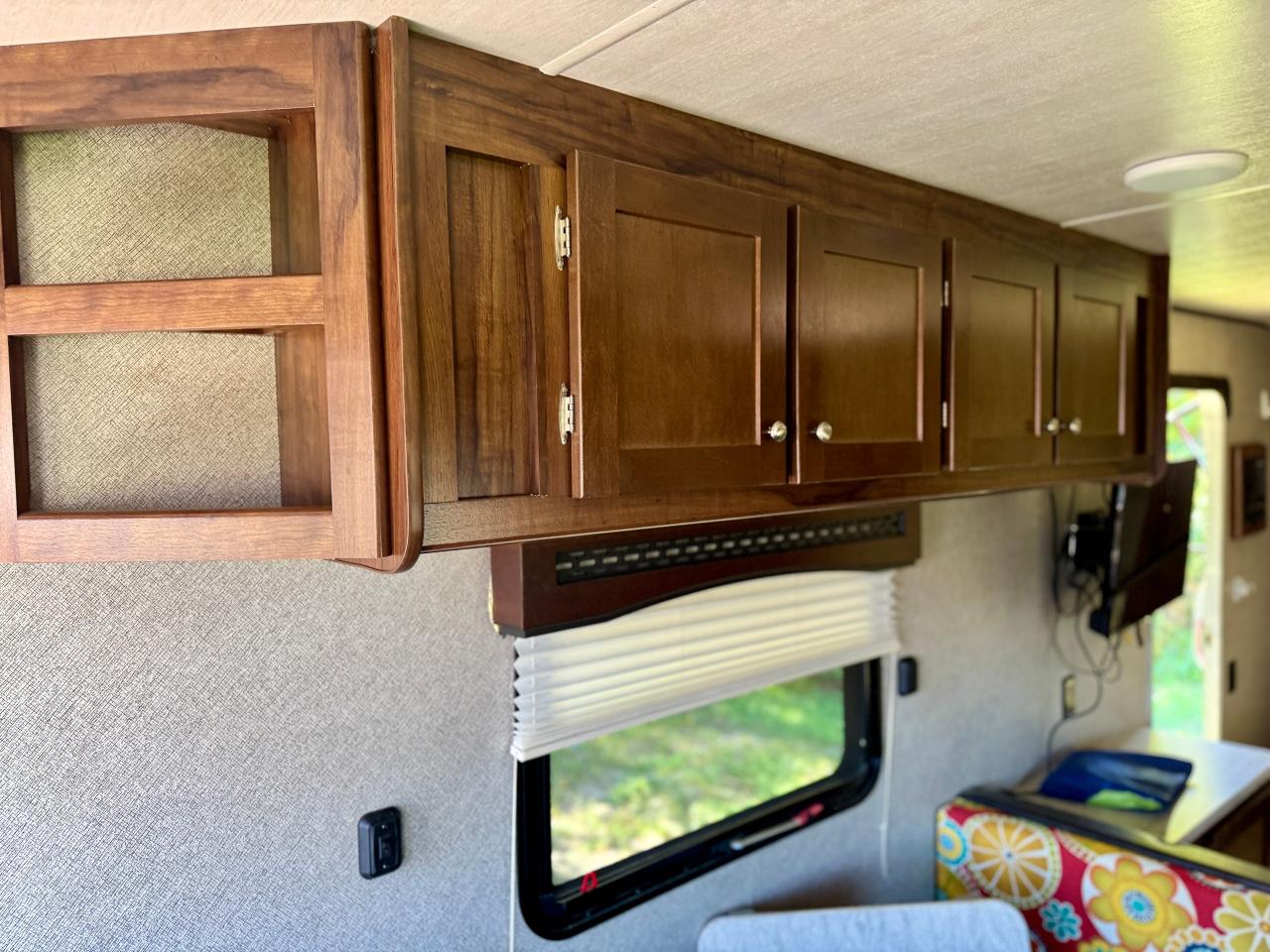 2019 Heartland Trail Runner Terry Classic V22 24' Retro Style Travel Trailer - Photo #28
