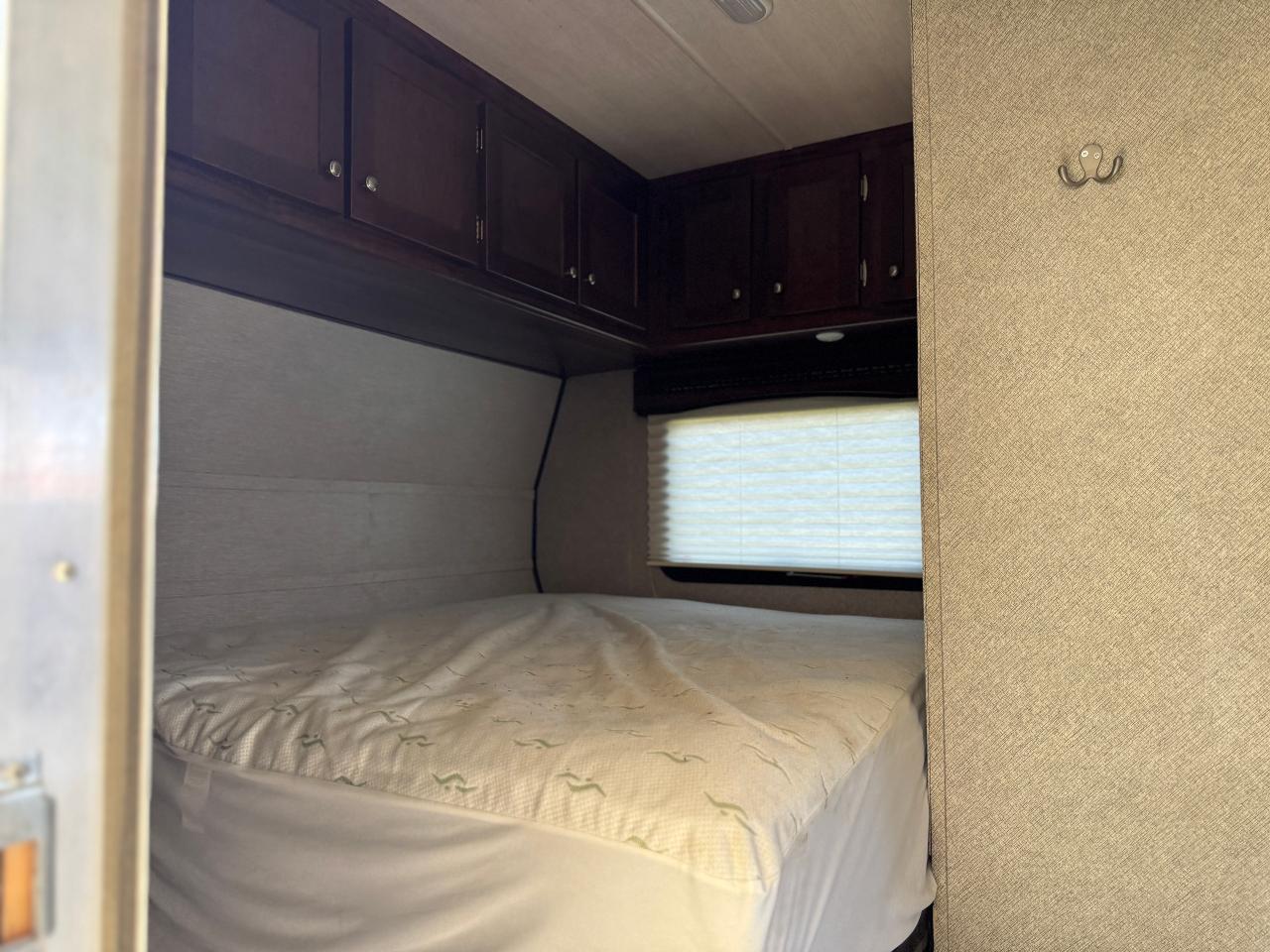 2019 Heartland Trail Runner Terry Classic V22 24' Retro Style Travel Trailer - Photo #18