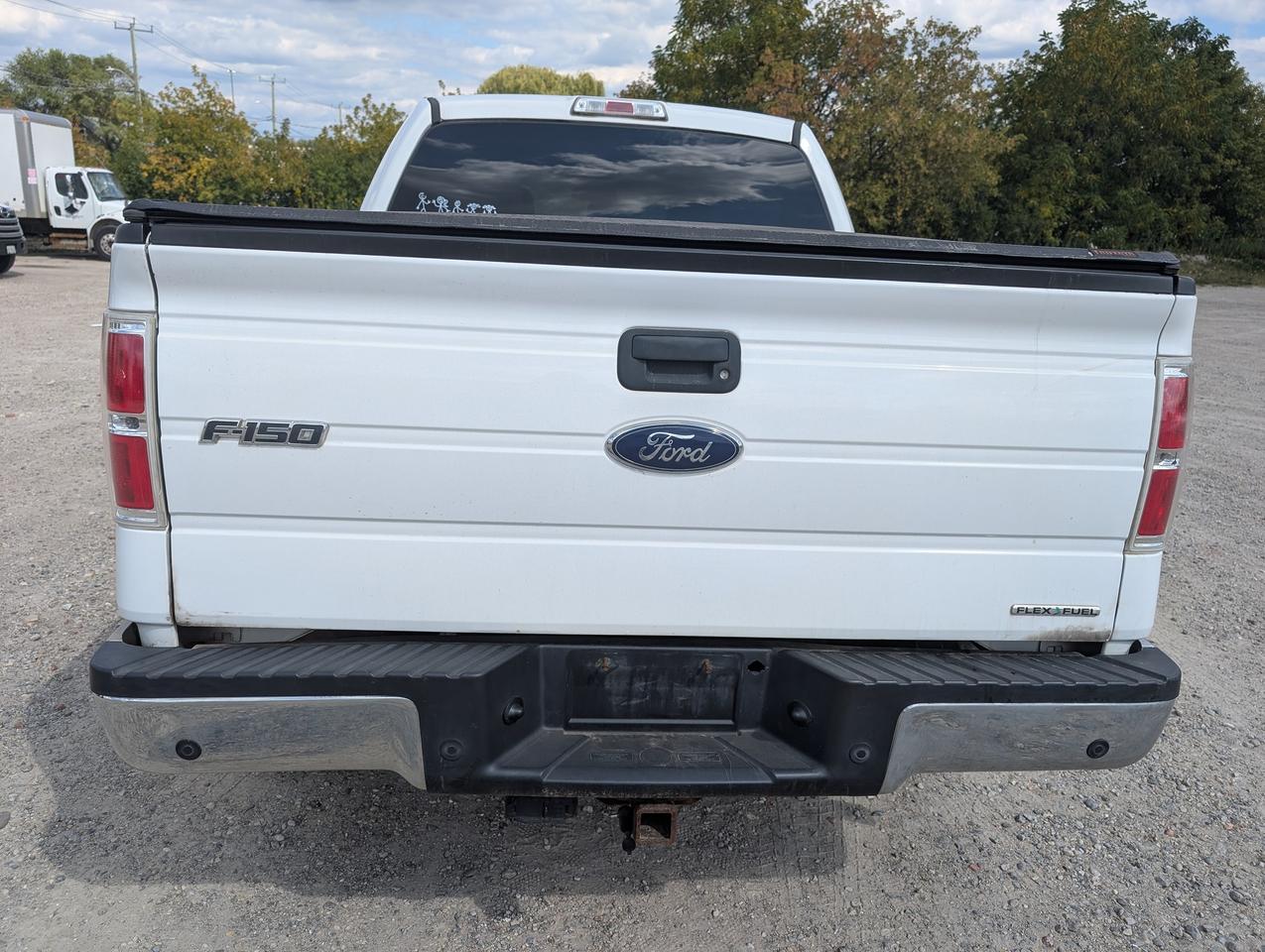 2013 Ford F-150 4WD SUPERCREW 145" XLT Photo