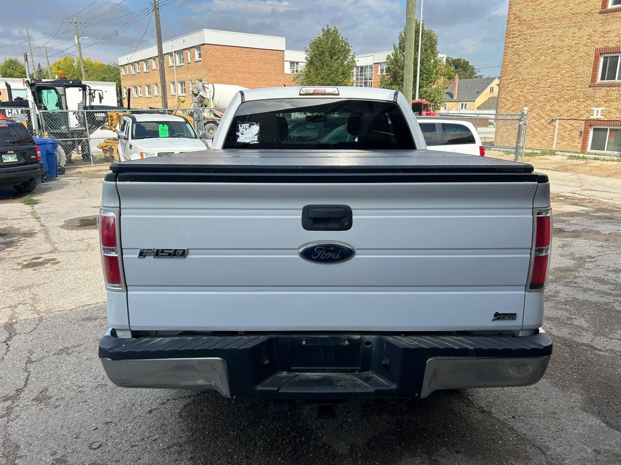 2010 Ford F-150 4WD SUPERCAB 145" XLT - Photo #11