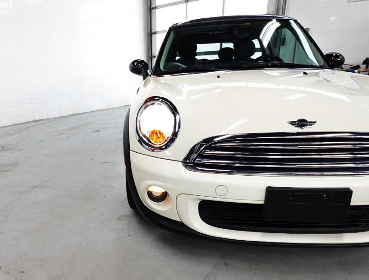 2012 MINI Cooper LOW KM, NO ACCIDENT ,SERVICE RECORDS,PANO ROOF - Photo #34