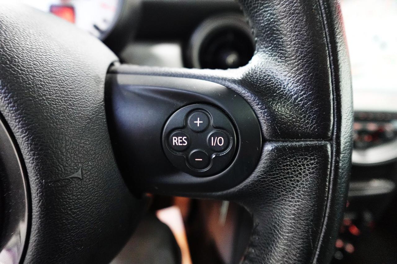 2012 MINI Cooper LOW KM, NO ACCIDENT ,SERVICE RECORDS,PANO ROOF - Photo #30