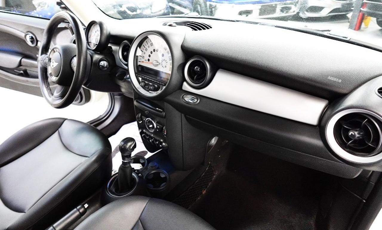 2012 MINI Cooper LOW KM, NO ACCIDENT ,SERVICE RECORDS,PANO ROOF - Photo #21