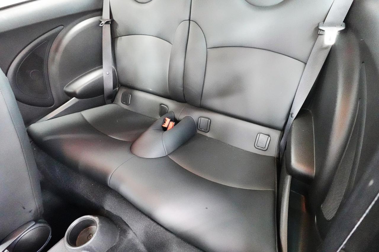 2012 MINI Cooper LOW KM, NO ACCIDENT ,SERVICE RECORDS,PANO ROOF - Photo #20