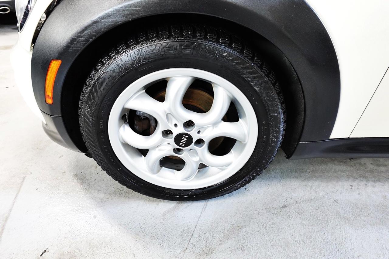 2012 MINI Cooper LOW KM, NO ACCIDENT ,SERVICE RECORDS,PANO ROOF - Photo #12