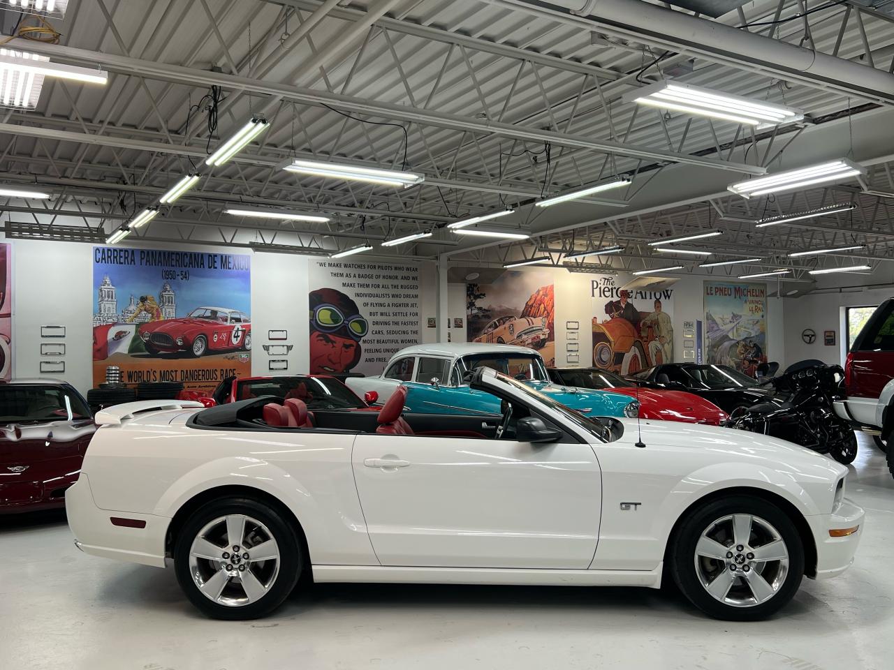 2006 Ford Mustang GT Photo2