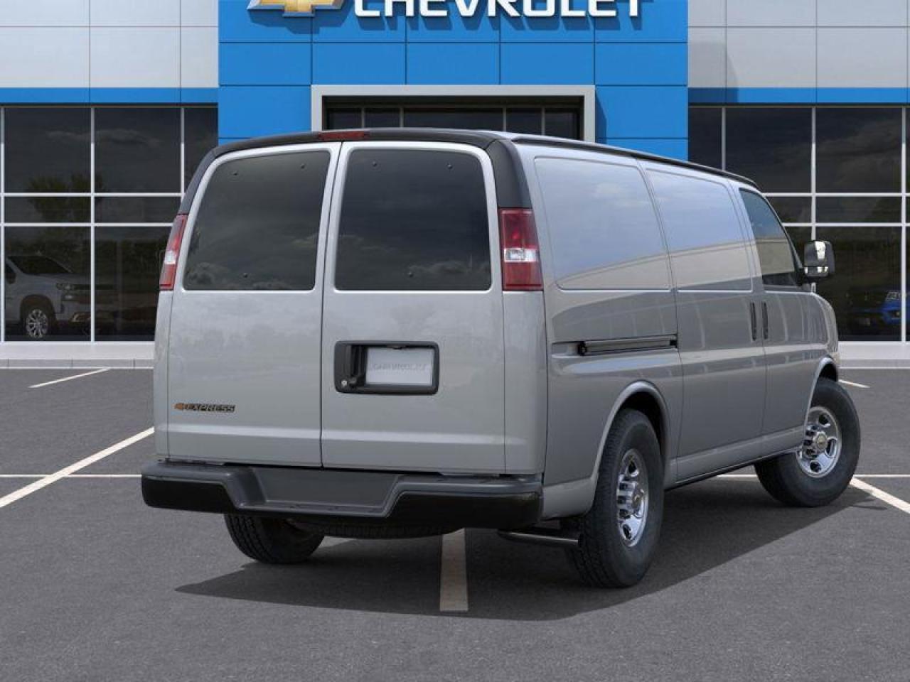 2025 Chevrolet Express 2500 Work Van Photo