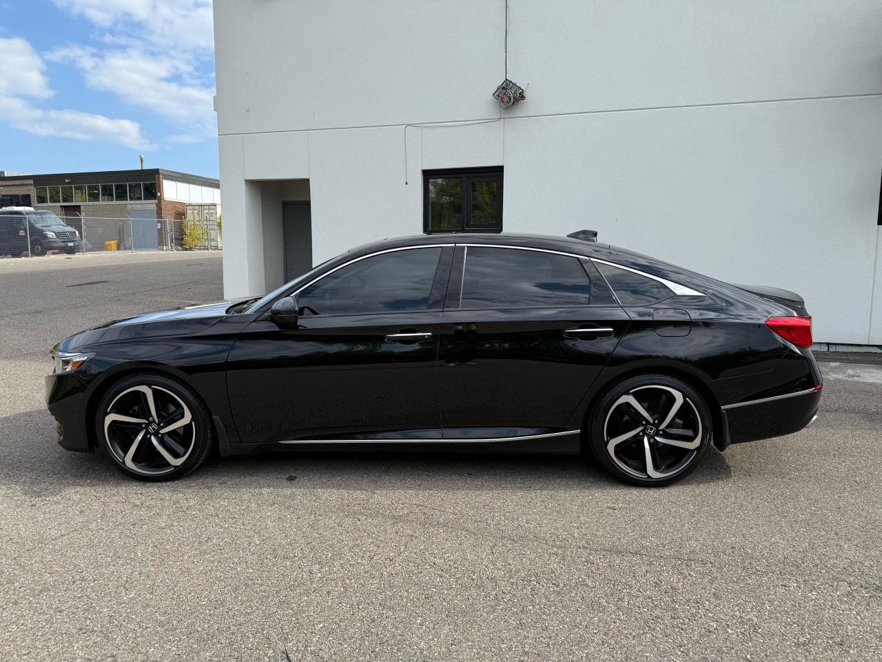 2019 Honda Accord Touring 2.0 - Photo #9