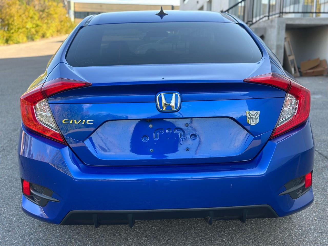 2020 Honda Civic EX w/New Wheel Design CVT Photo4